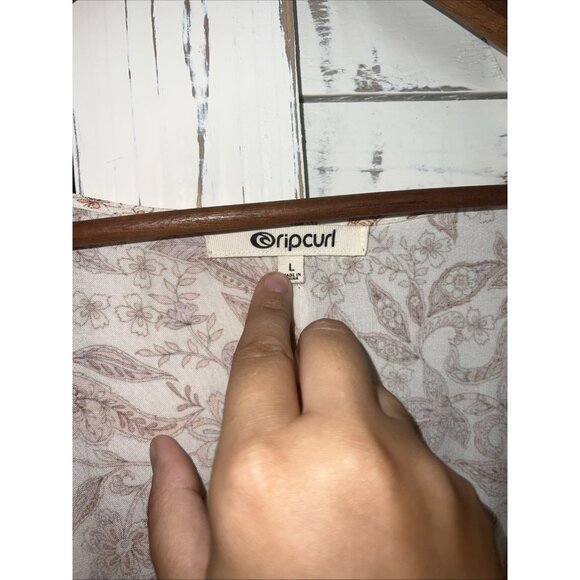 Rip Curl Wrap Maxi Dress Women’s Sz L Paisley Floral Apricot Peach Color New - Picture 7 of 12